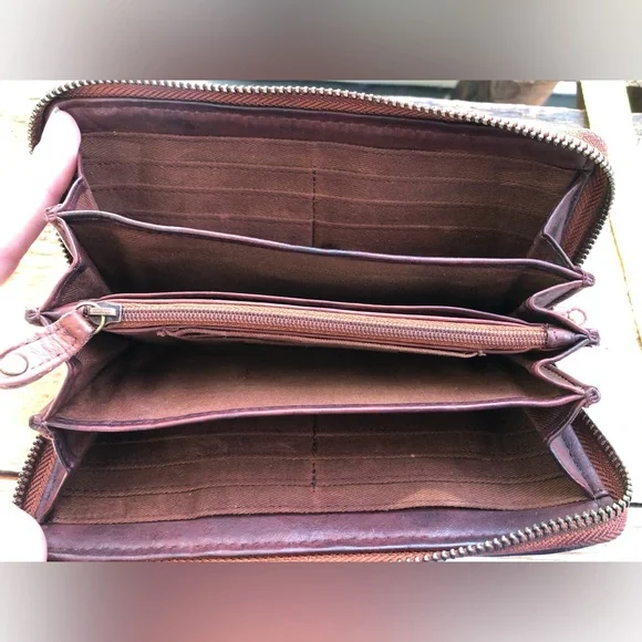 Ashwood Genuine Woven Leather Zip Closure Ladies Wallet Brown - Picture 6 of 16